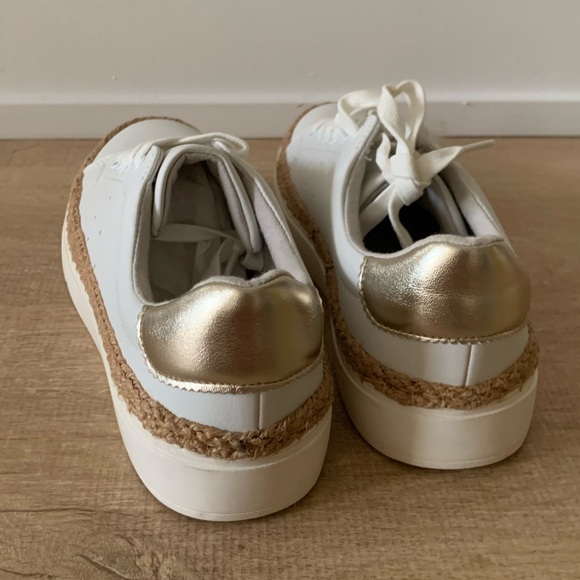 Aldo Running Shoes - Picture 3 of 5